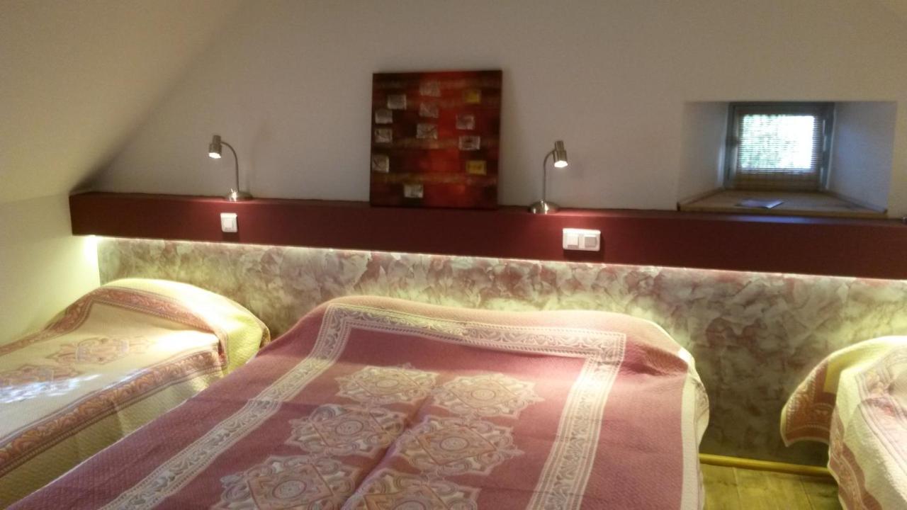 Hotel Armony Laissac Eksteriør billede