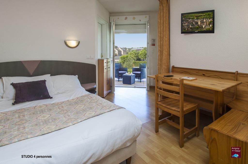Hotel Armony Laissac Eksteriør billede